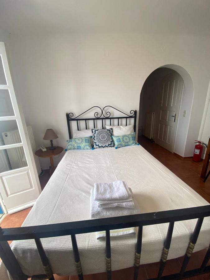 Aeolos Apartments อาโกรตีรี ภายนอก รูปภาพ