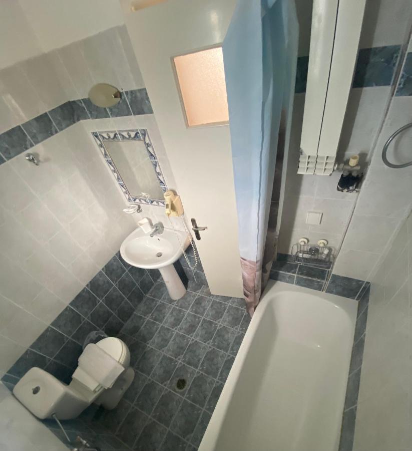 Aeolos Apartments อาโกรตีรี ภายนอก รูปภาพ