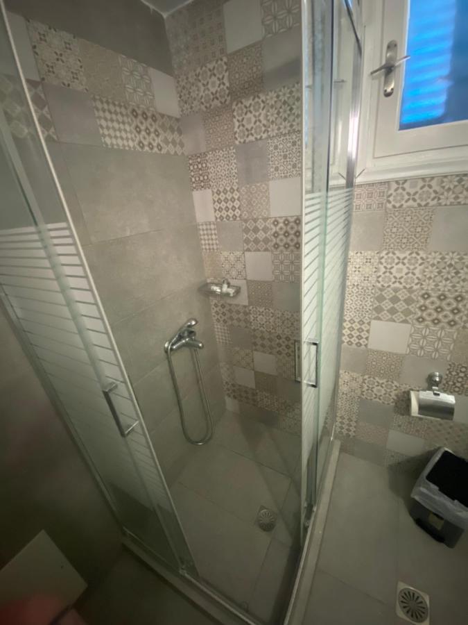 Aeolos Apartments อาโกรตีรี ภายนอก รูปภาพ